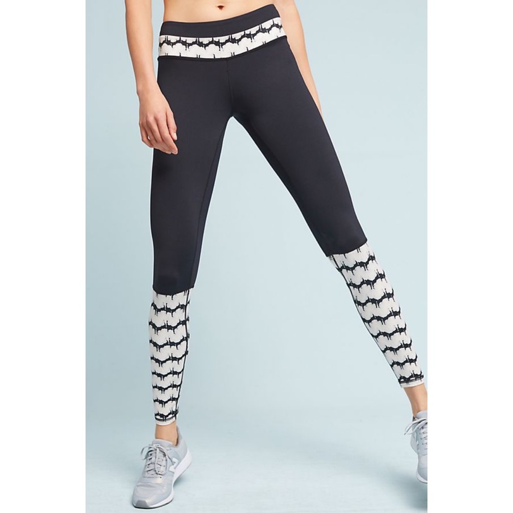 Anthropologie Track and Bliss printed legging XS